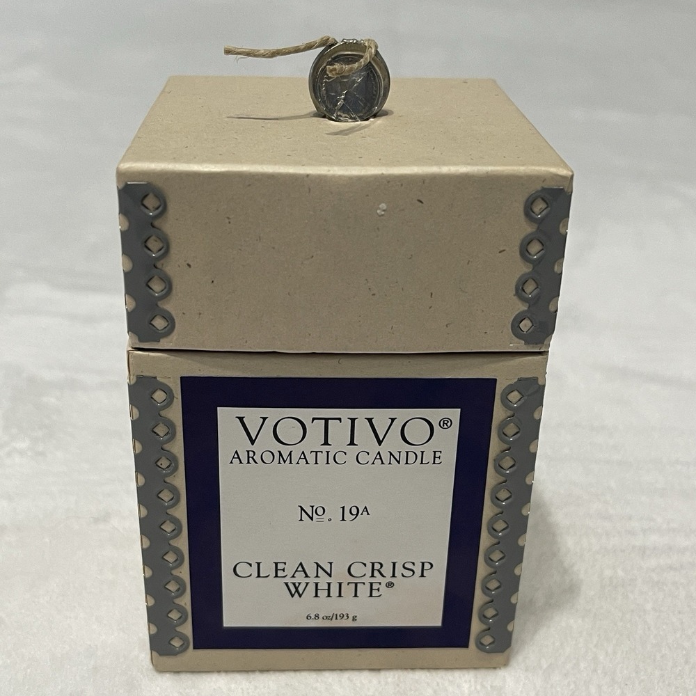 NIB Votivo Clean Crisp White No. 19A. Aromatic Candle 6.8oz‎ 50-60 Hour Wax Jar
